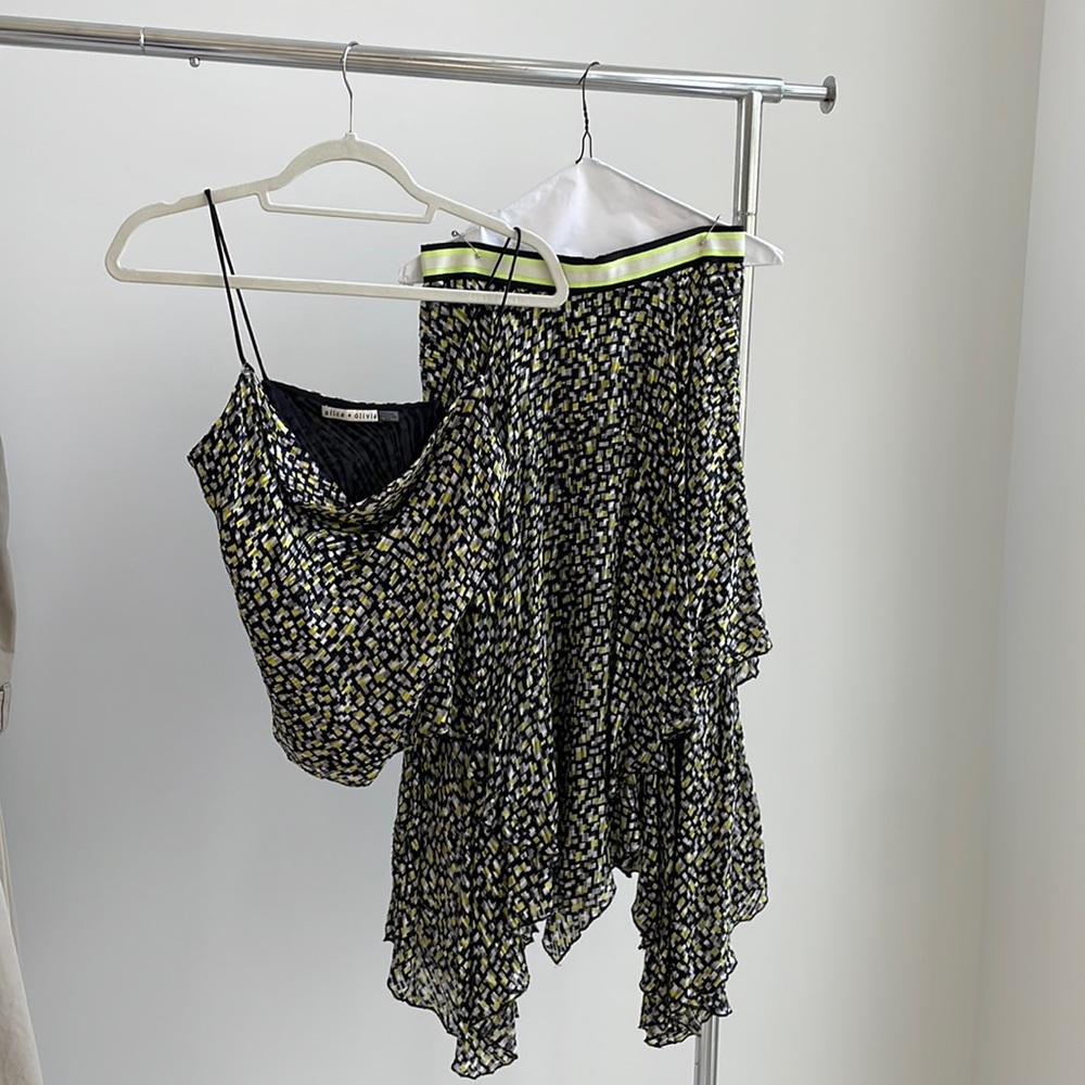 Alice + Olivia set